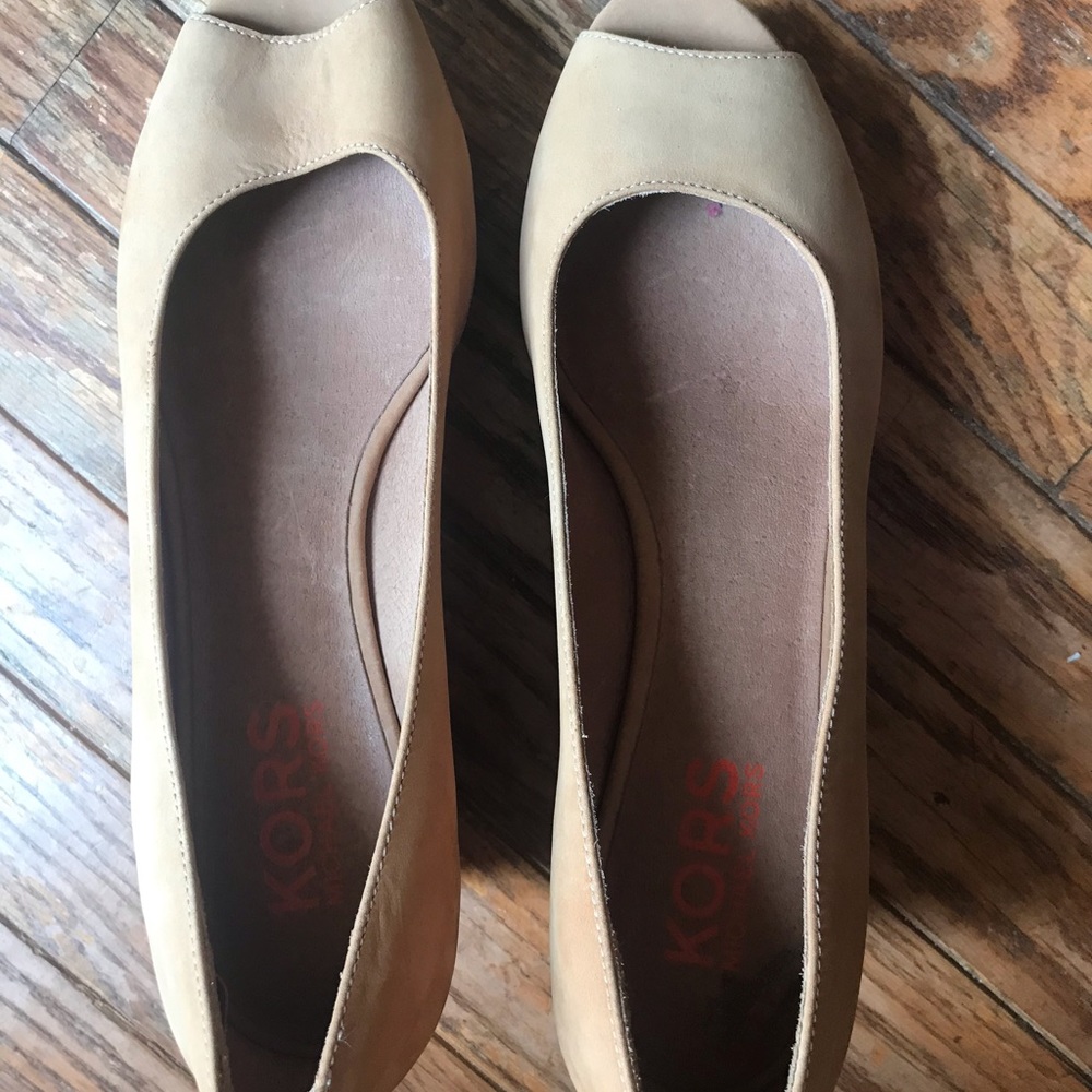Kors Michael Kors Tan All Leather Wedges